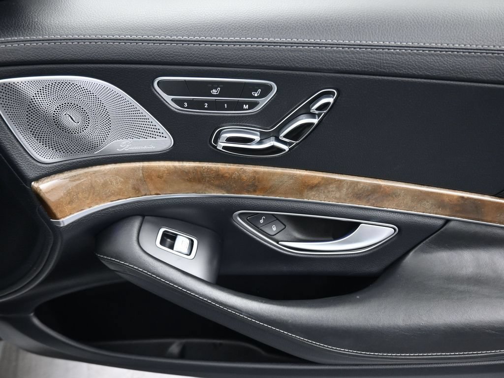 Used 2016 Mercedes-Benz S 550 4MATIC Sedan image 44