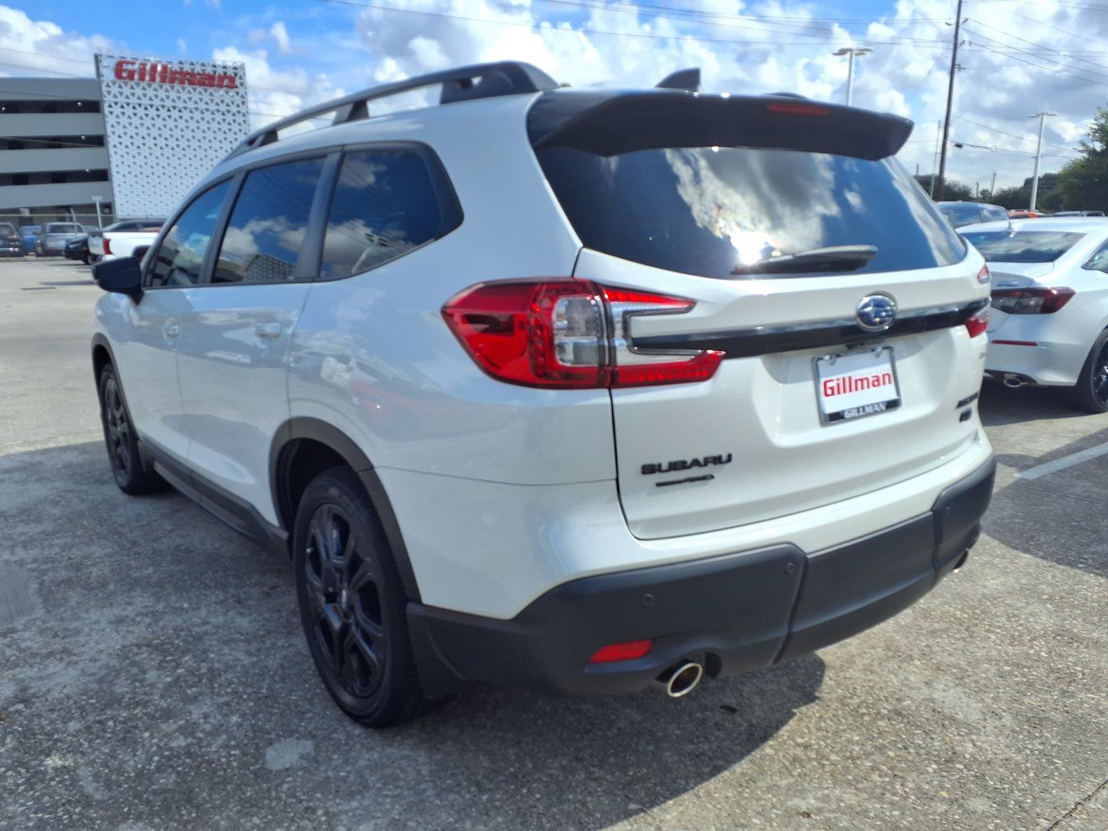 Used 2024 Subaru Ascent Onyx Edition Limited AWD/4WD image 3