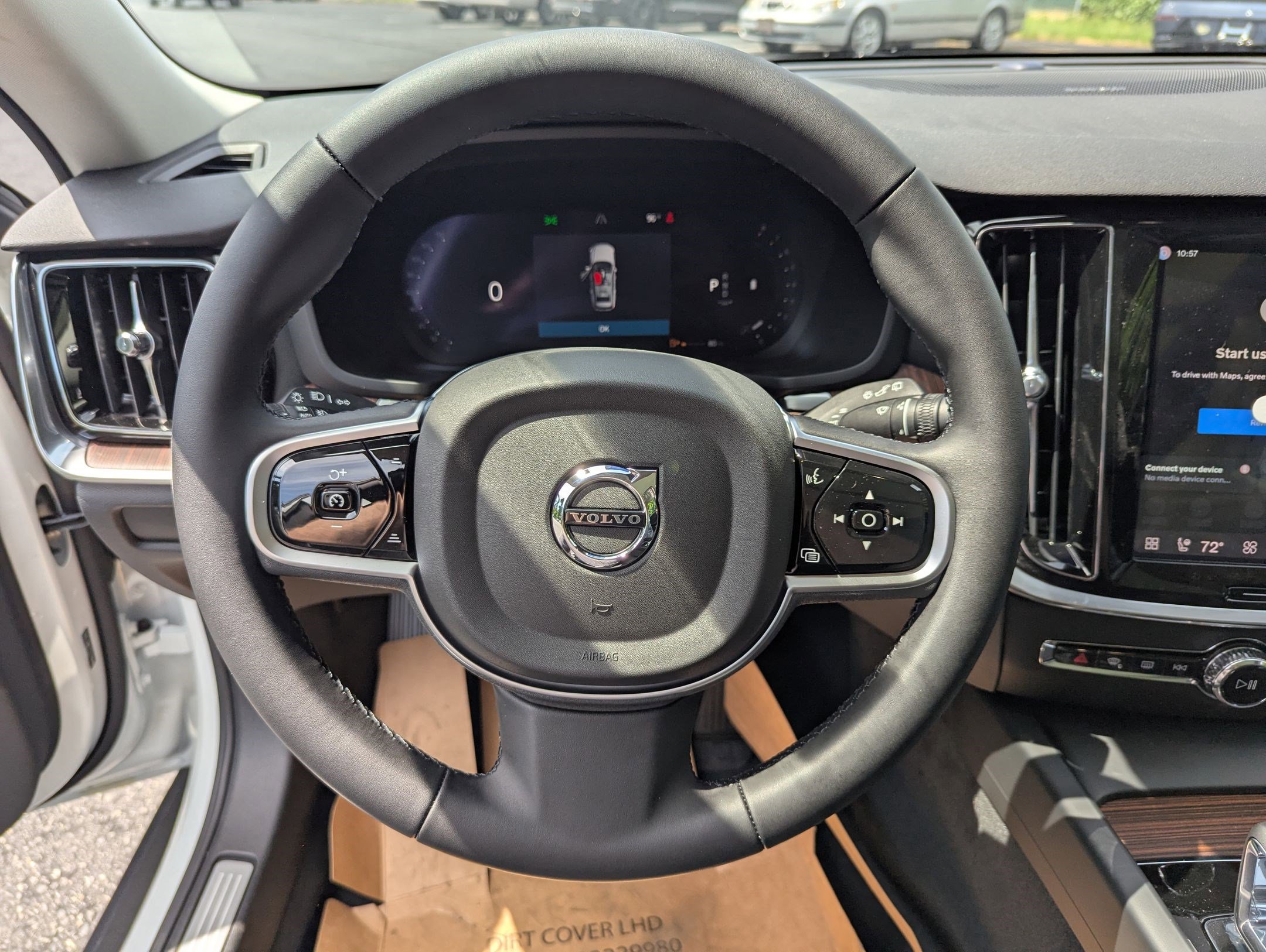 New 2026 Volvo V60 B5 Cross Country Plus w/ Protection Package Premier image 10