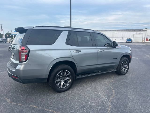 Used 2023 Chevrolet Tahoe Z71 w/ Luxury Package AWD/4WD image 4
