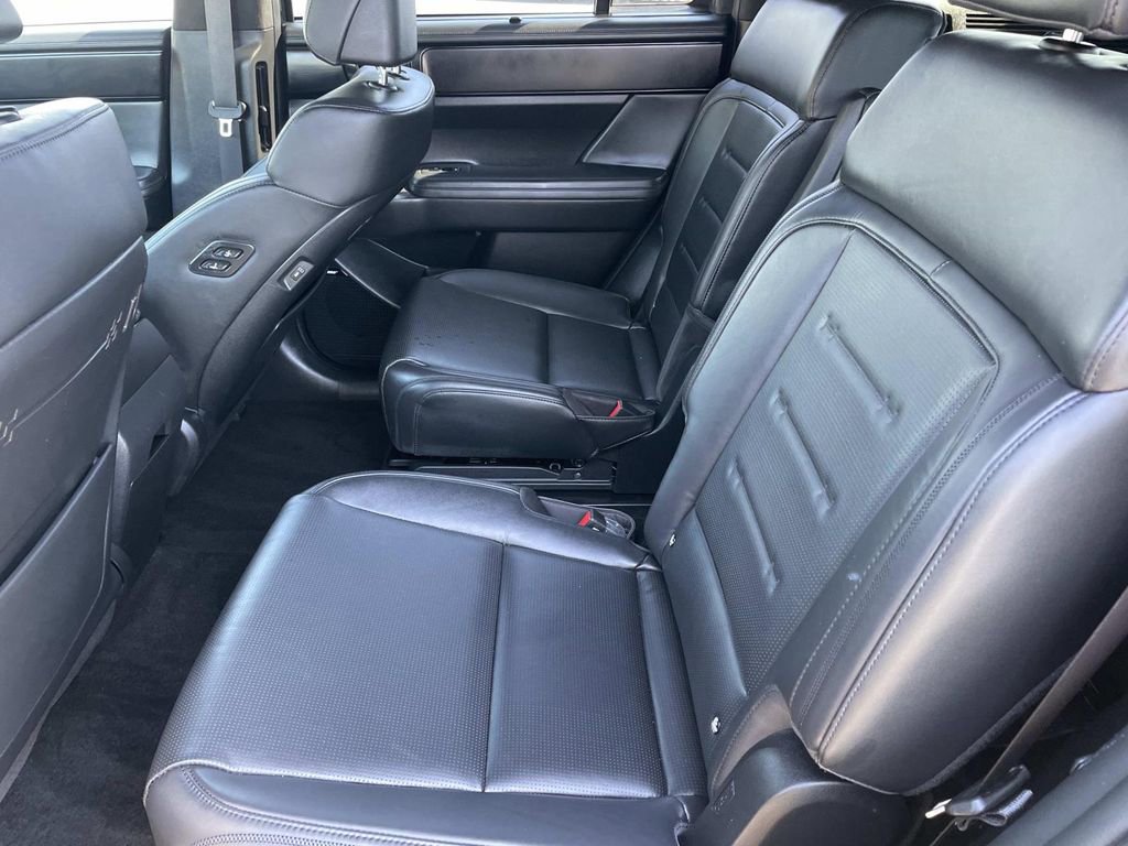 Used 2025 Hyundai Santa Fe Calligraphy image 26