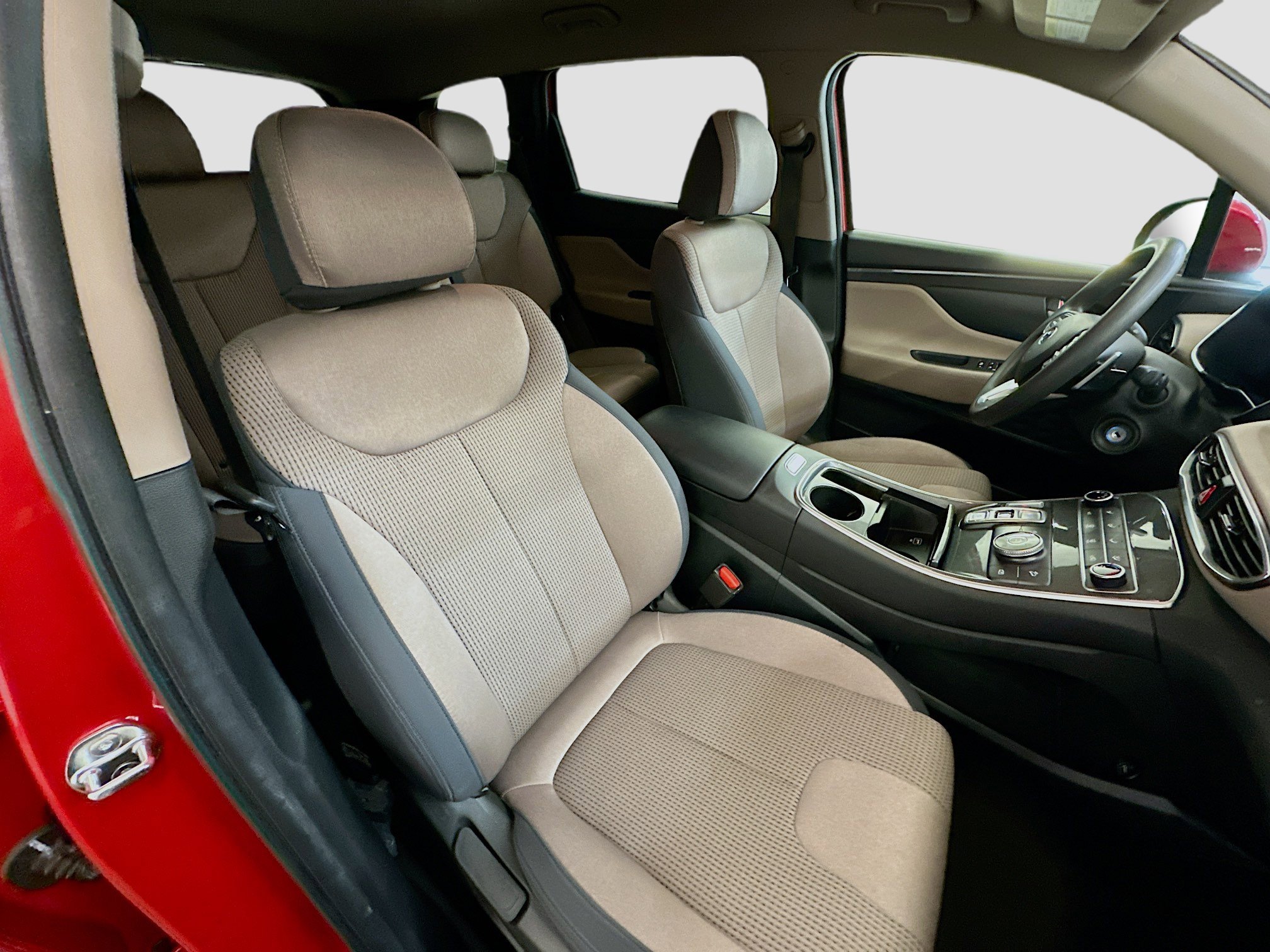 Used 2023 Hyundai Santa Fe SE w/ Cargo Package image 31