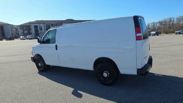 Used 2019 Chevrolet Express 2500 w/ Driver Convenience Package image 7