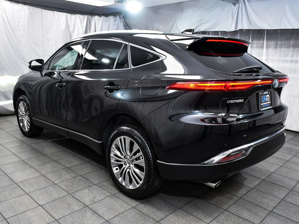 Used 2023 Toyota Venza Limited AWD/4WD image 4