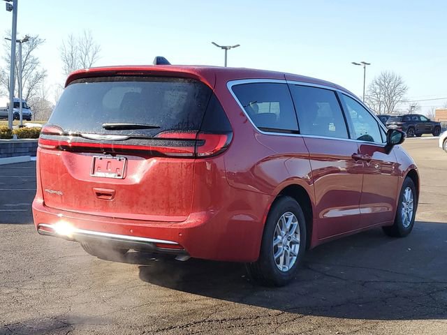 New 2026 Chrysler Pacifica Select FWD image 7