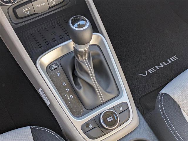 New 2026 Hyundai Venue SEL image 15