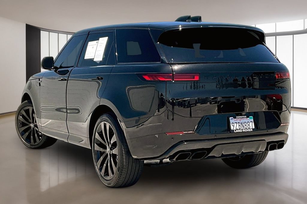 Certified 2025 Land Rover Range Rover Sport Dynamic SE AWD/4WD image 4