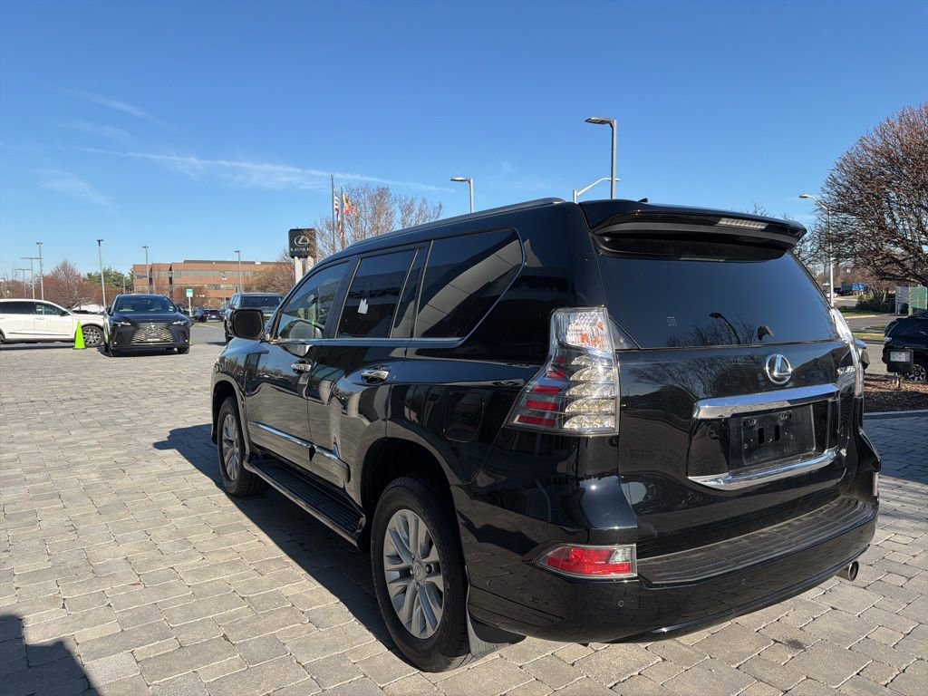Used 2016 Lexus GX 460 w/ Premium Package image 20