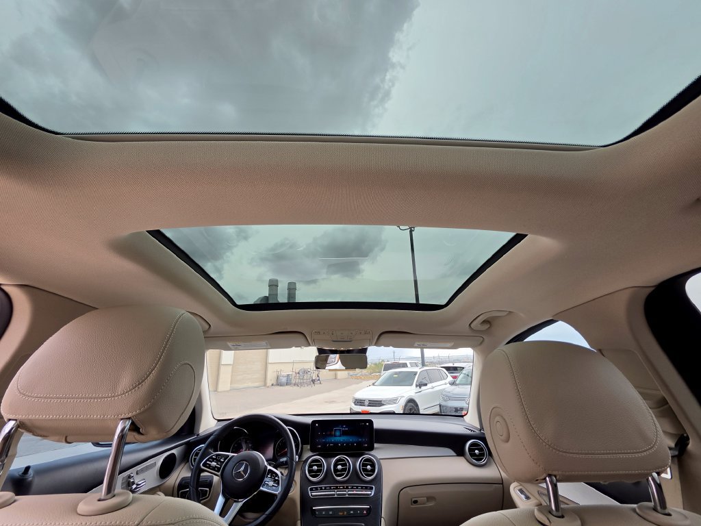 Used 2022 Mercedes-Benz GLC 300 image 19