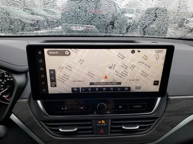 New 2025 Nissan Altima 2.5 SL image 17