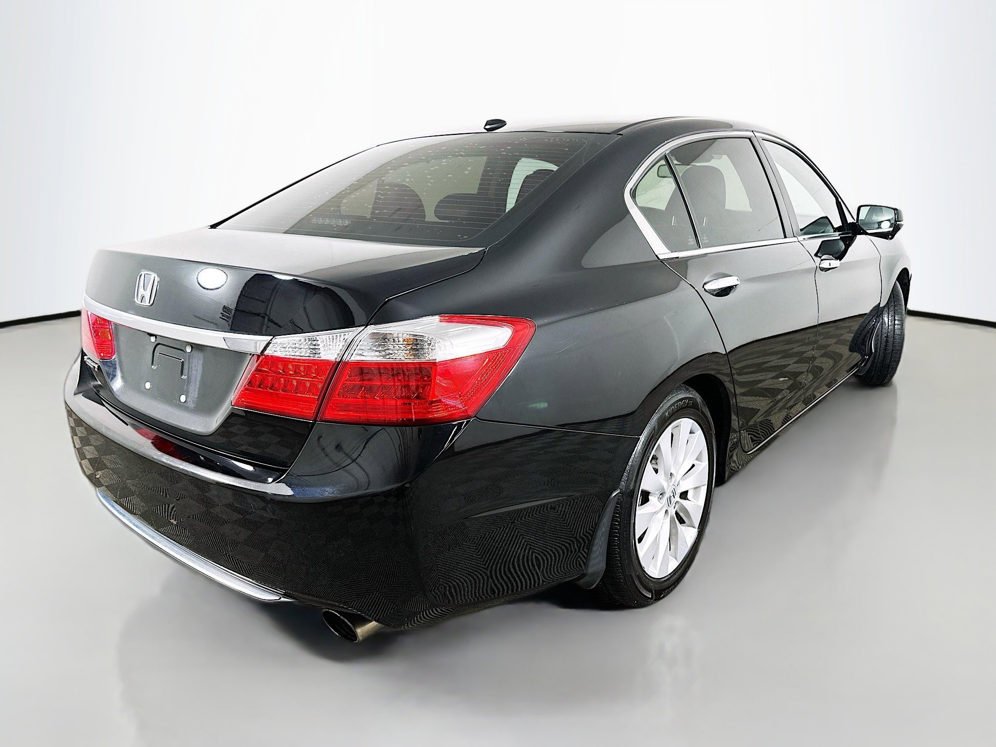 Used 2013 Honda Accord EX-L image 7