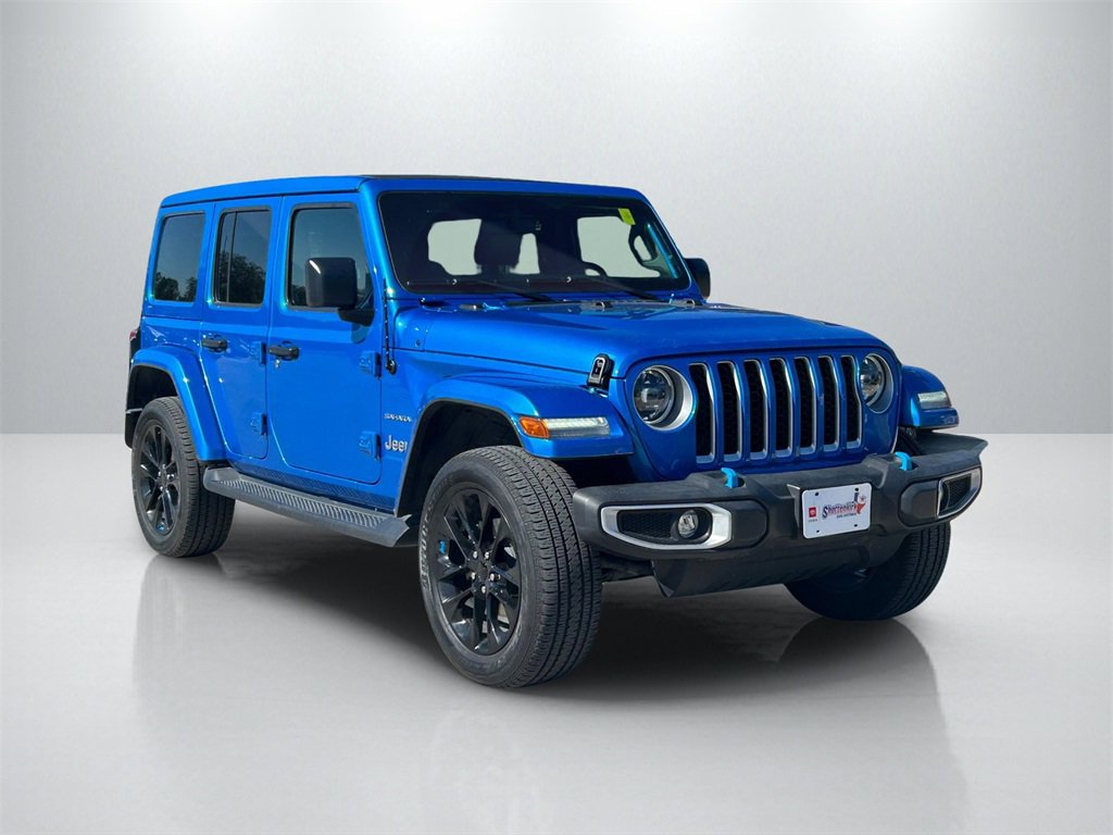 Used 2023 Jeep Wrangler Unlimited Sahara w/ Cold Weather Group image 3