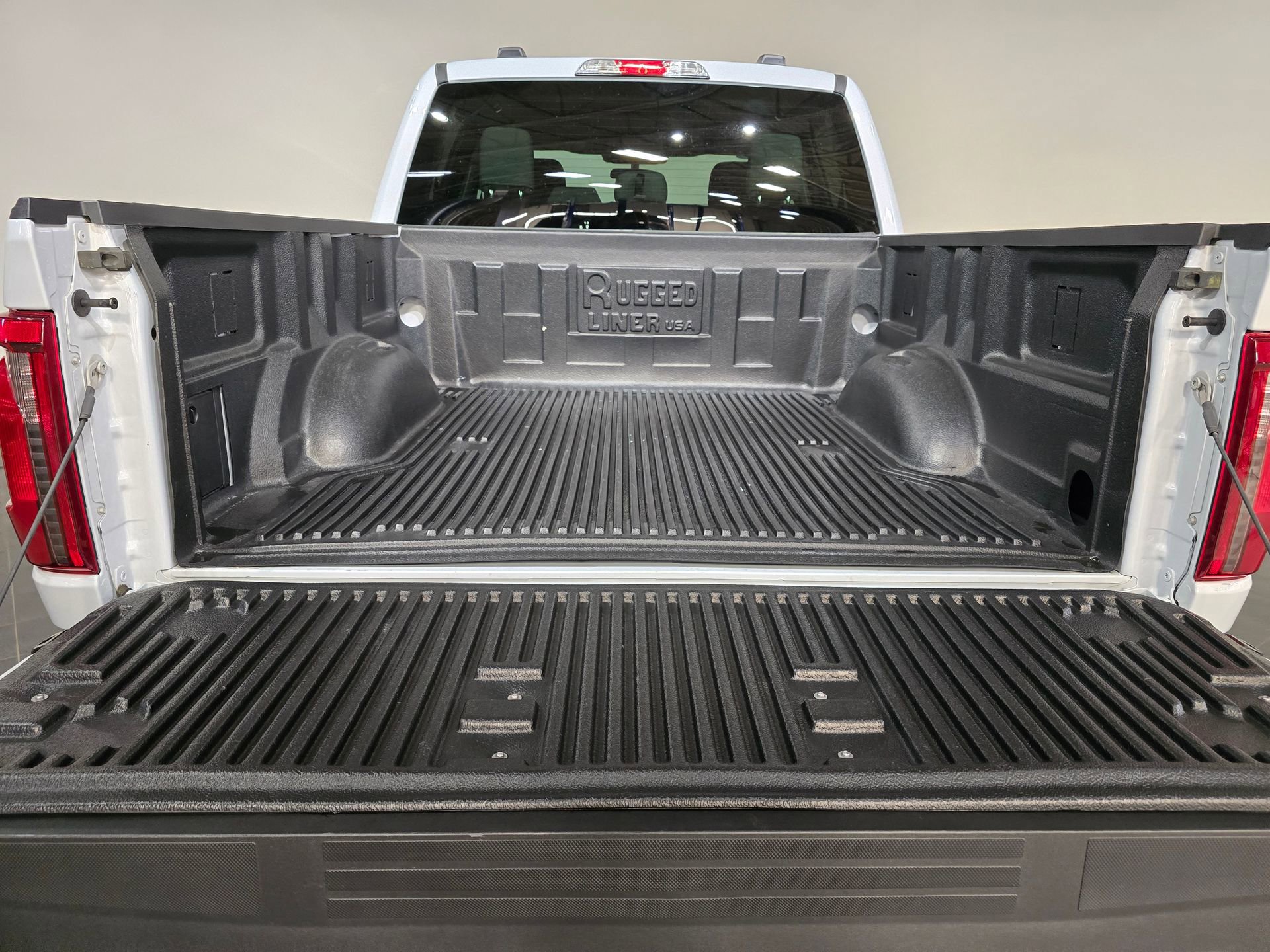 Used 2025 Ford F150 XLT w/ Equipment Group 301A Standard image 10