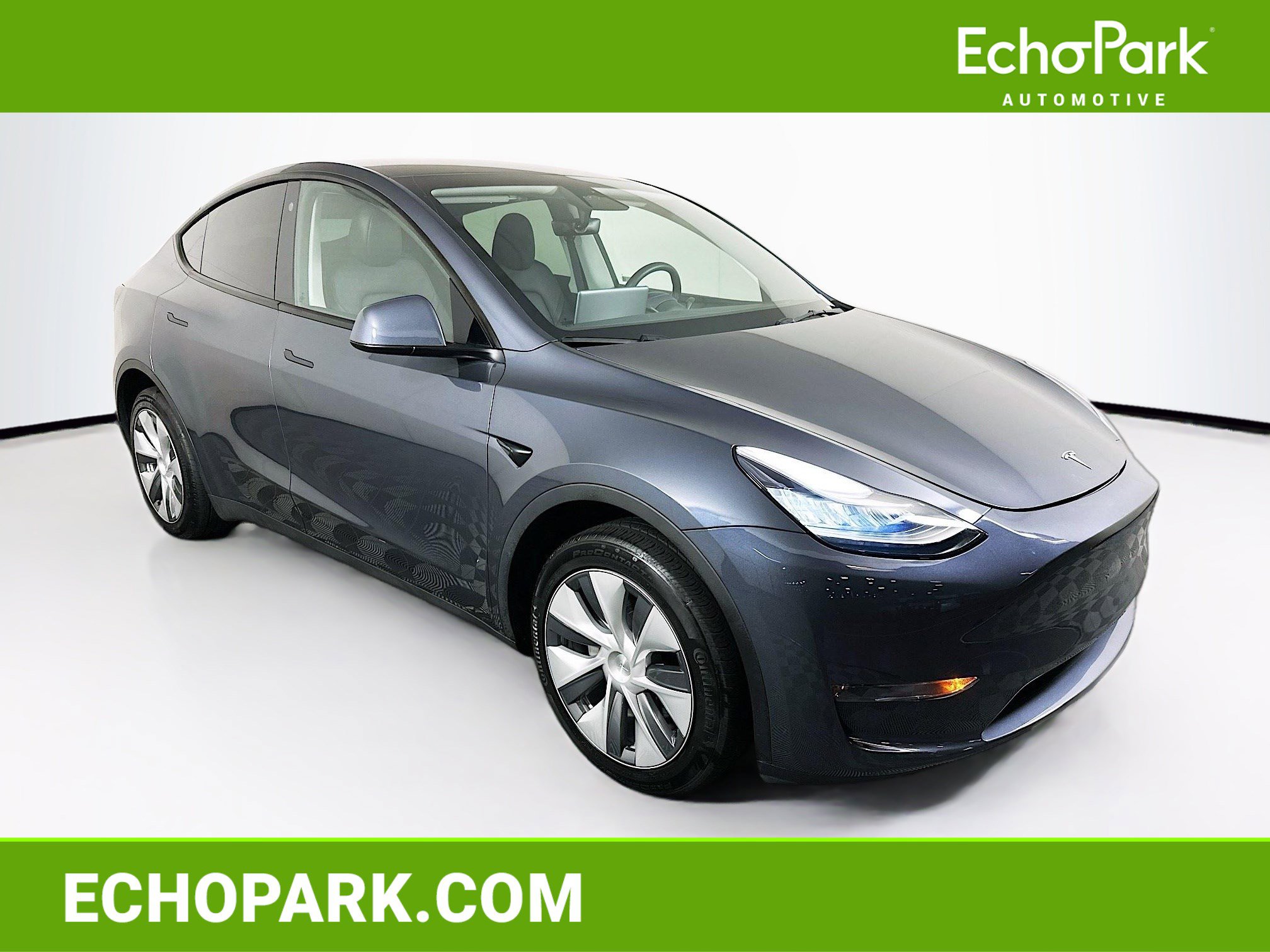 Used 2023 Tesla Model Y Long Range AWD/4WD image 1