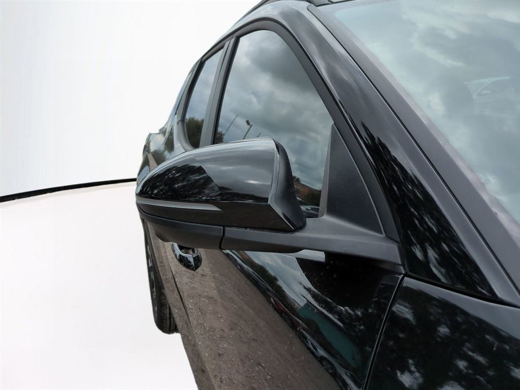 New 2025 Hyundai Santa Cruz Limited image 12