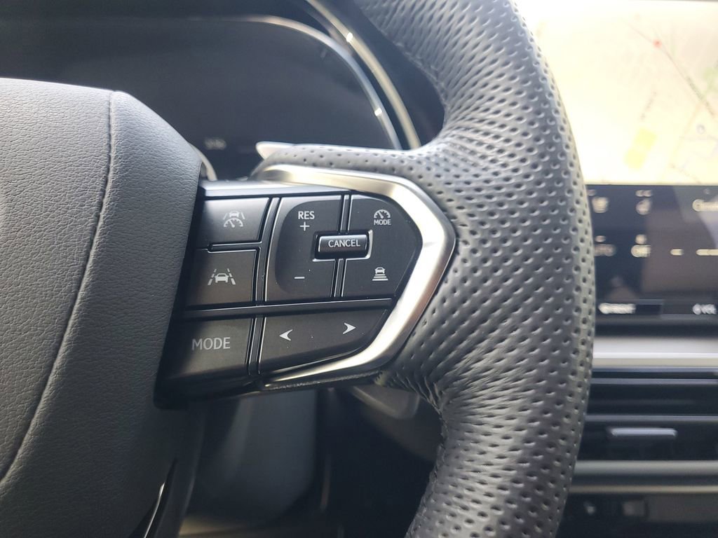 Used 2025 Lexus TX 500h AWD w/ Technology Package image 23