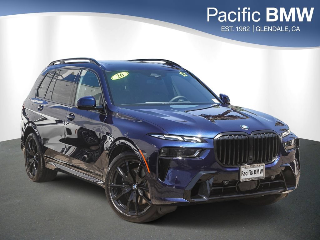 Used 2026 BMW X7 xDrive40i w/ M Sport Package AWD/4WD image 1