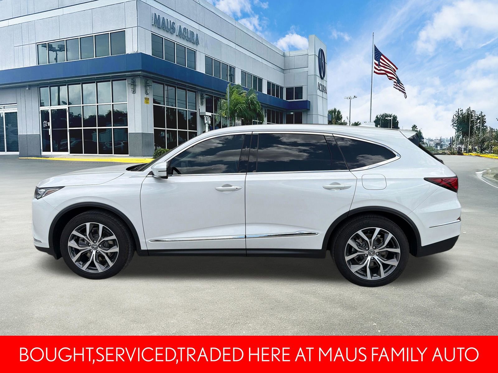 Used 2024 Acura MDX FWD w/ Technology Package image 7