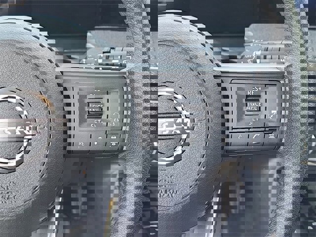 Certified 2025 Nissan Kicks SV w/ Illumination Package image 14