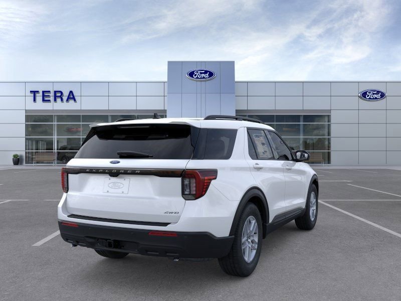 New 2026 Ford Explorer Active image 8