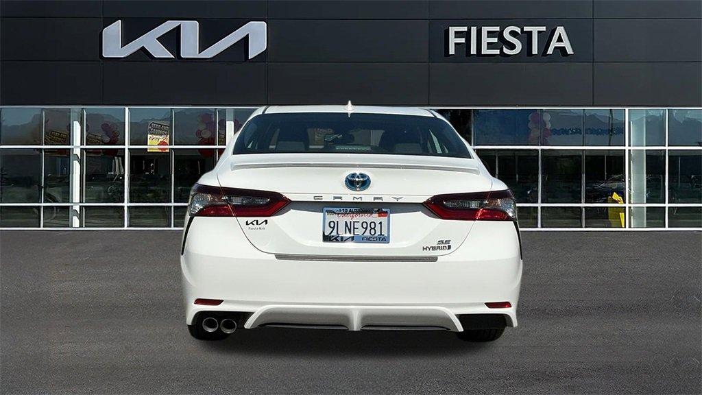 Used 2024 Toyota Camry SE w/ Audio Upgrade Package image 5
