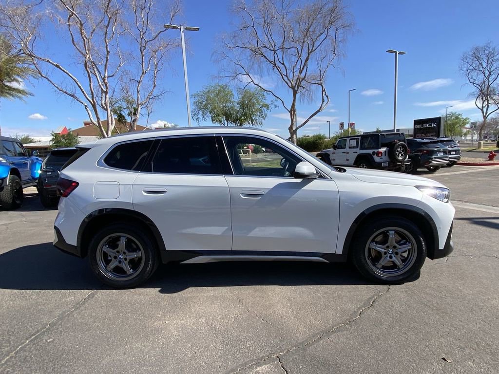 Used 2025 BMW X1 xDrive28i image 2