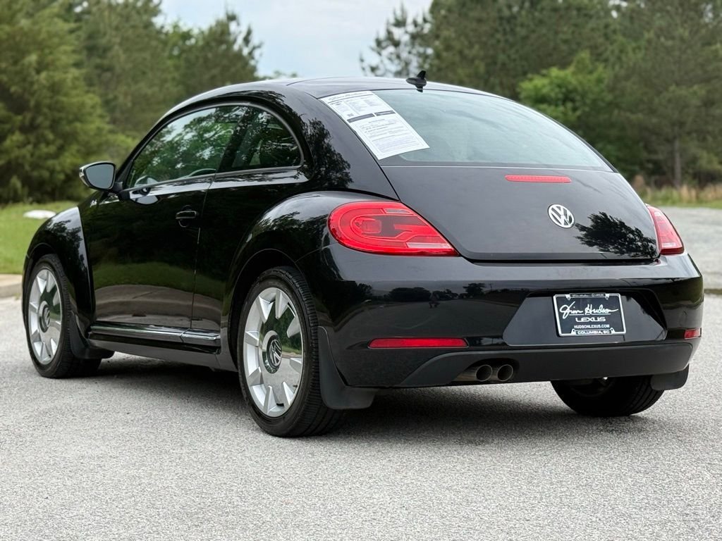 Used 2013 Volkswagen Beetle 2.5 Fender FWD image 10