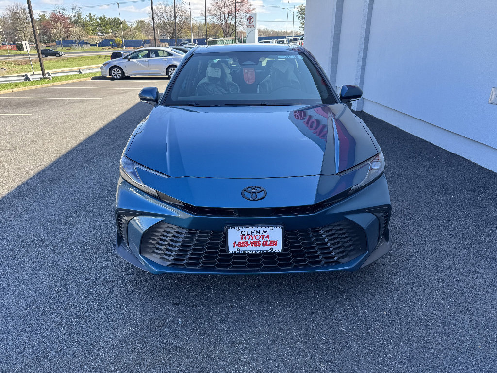 New 2026 Toyota Camry SE image 3