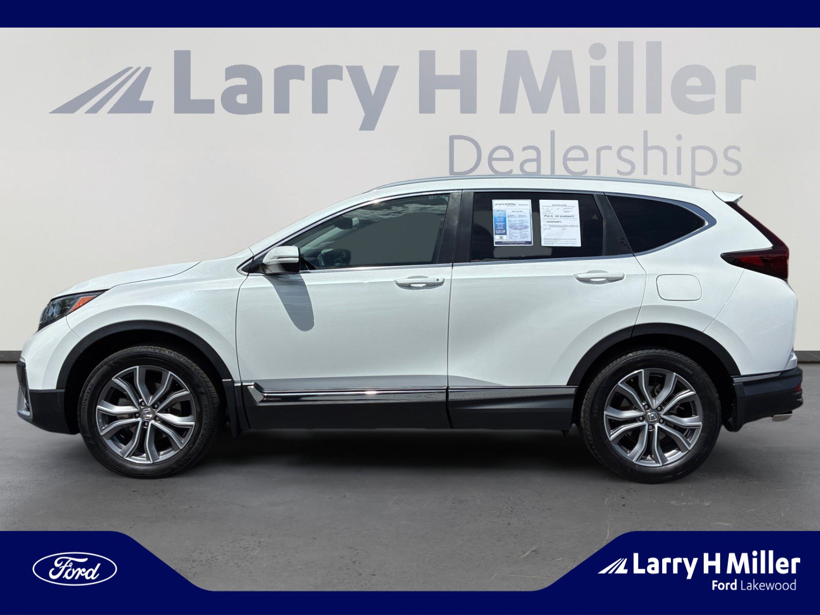 Used 2022 Honda CR-V Touring image 2