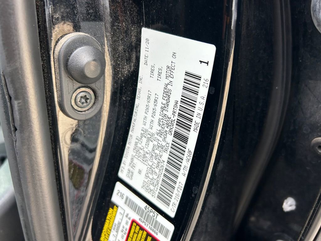 Certified 2021 Toyota Tacoma TRD Sport w/ Technology Package AWD/4WD image 10