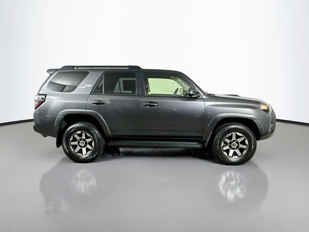 Used 2022 Toyota 4Runner TRD Off-Road Premium AWD/4WD image 7