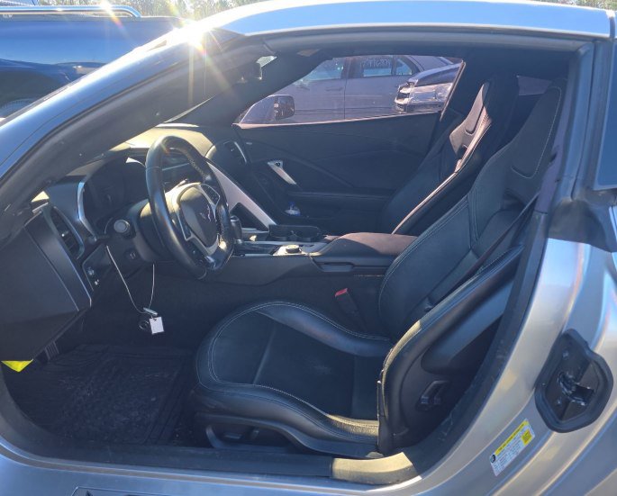 Used 2017 Chevrolet Corvette Stingray Coupe w/ 1LT image 5