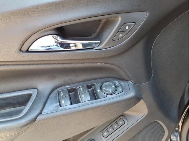 Used 2019 Chevrolet Equinox Premier FWD image 18