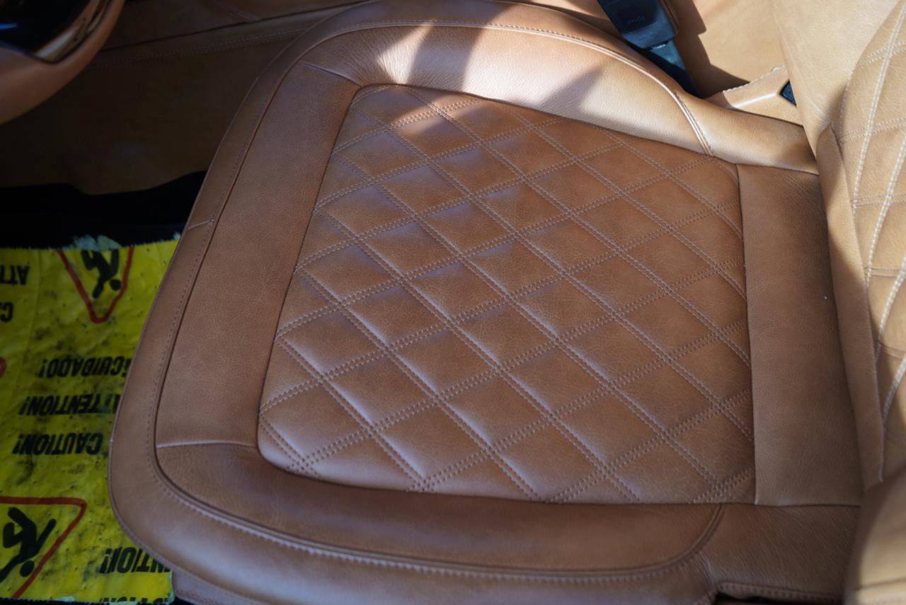 Used 2025 Ford Bronco Badlands image 35