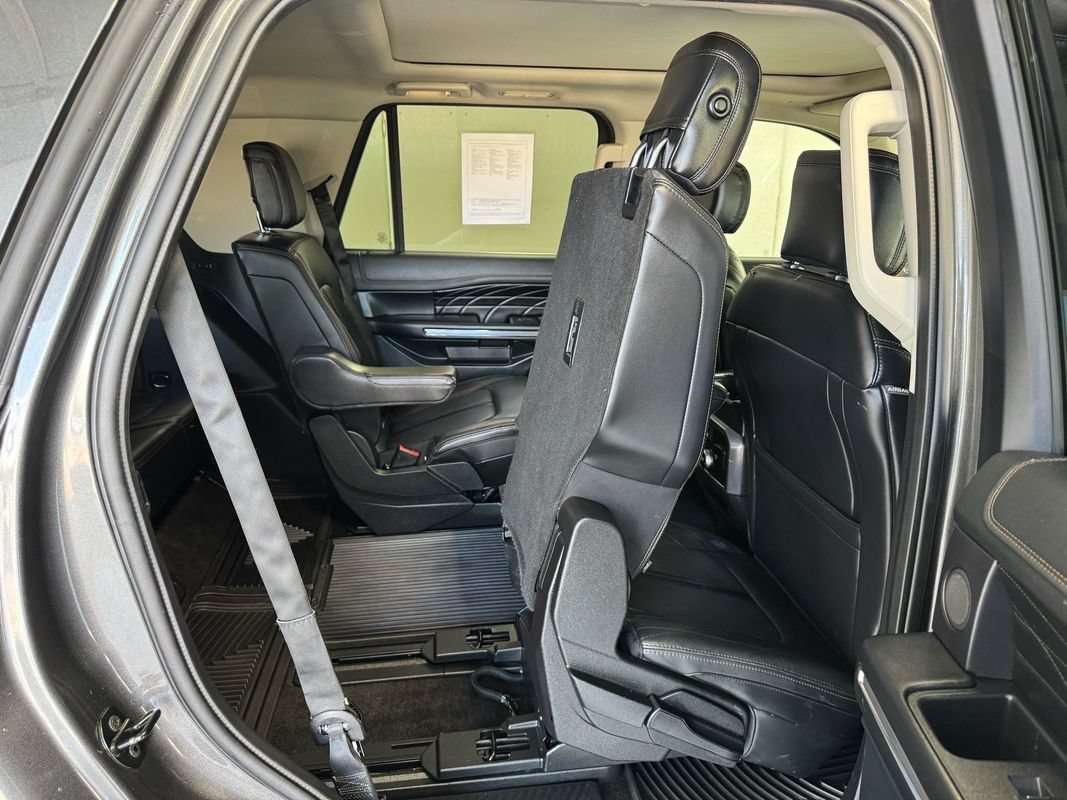 Used 2019 Ford Expedition Platinum AWD/4WD image 30