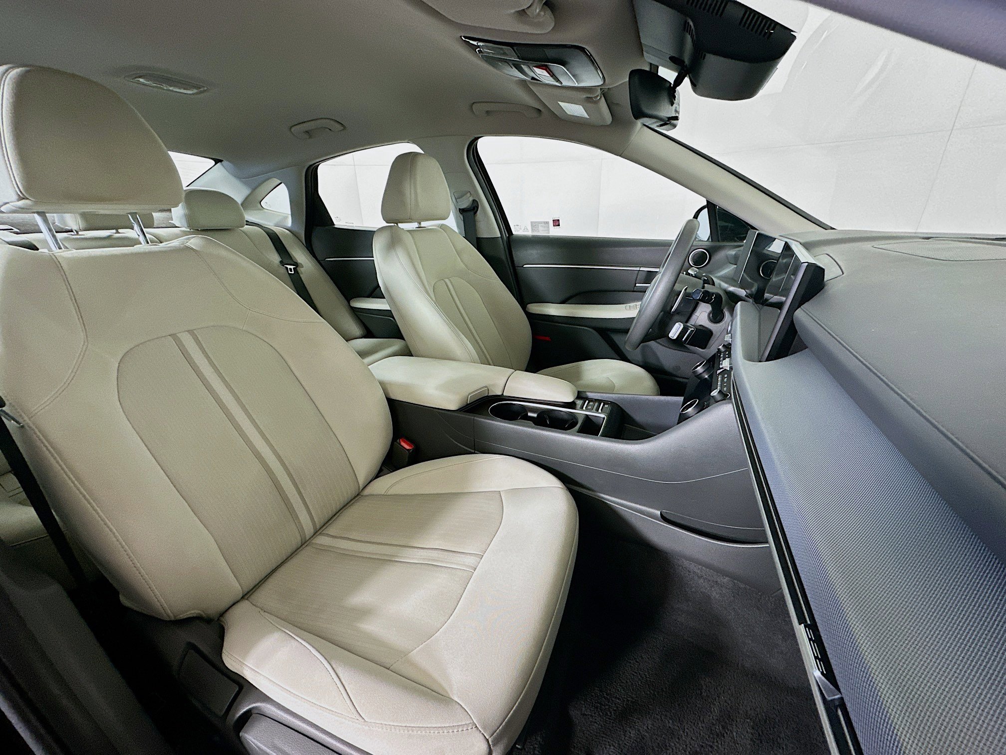 Used 2025 Hyundai Sonata SEL image 29