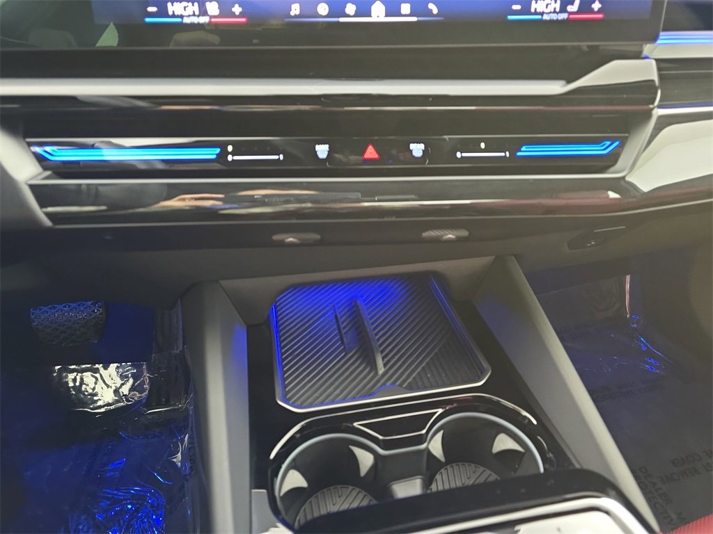 Used 2026 BMW 530i xDrive w/ Premium Package image 27