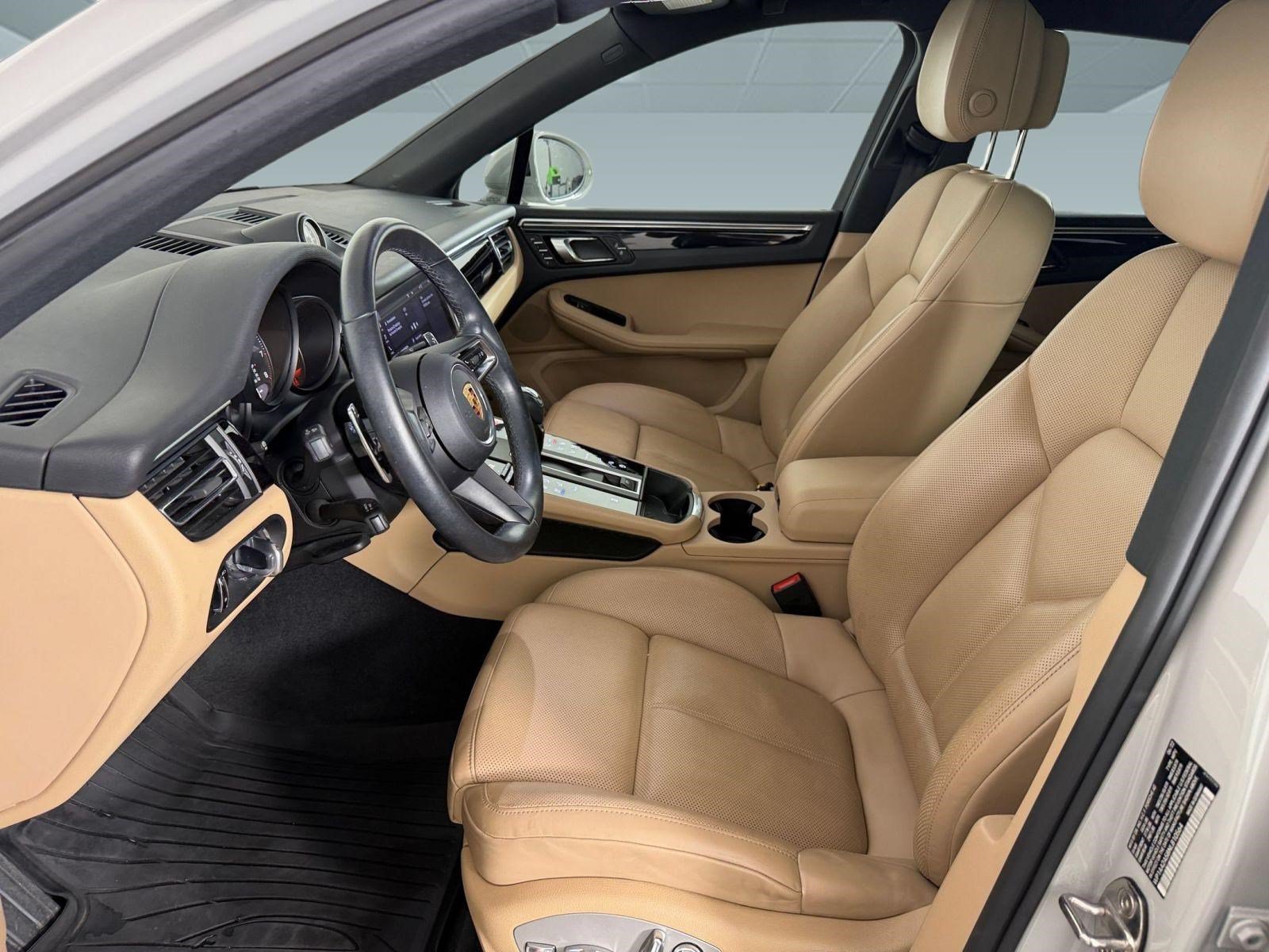 Used 2022 Porsche Macan AWD/4WD image 5
