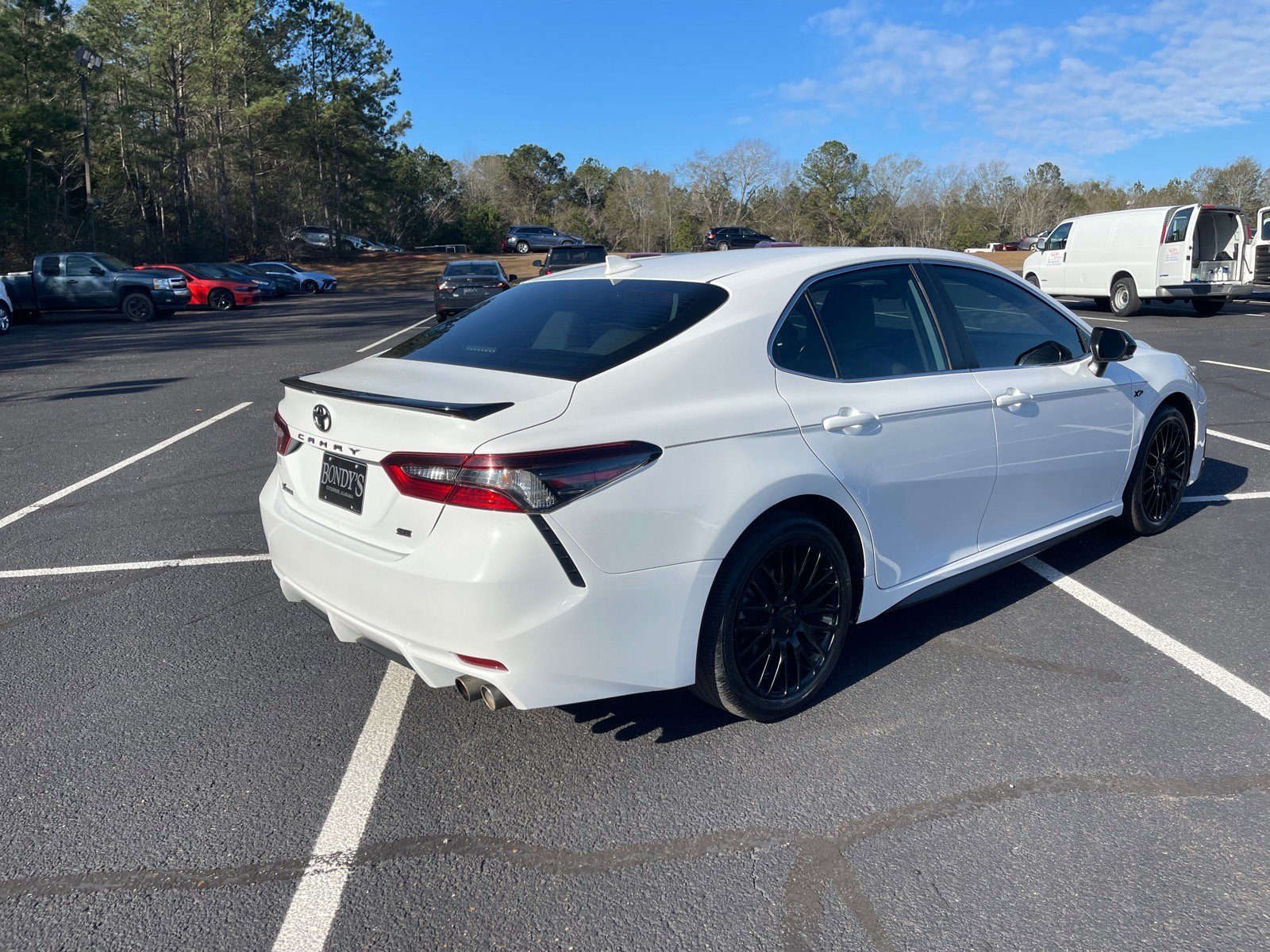 Used 2023 Toyota Camry SE image 17