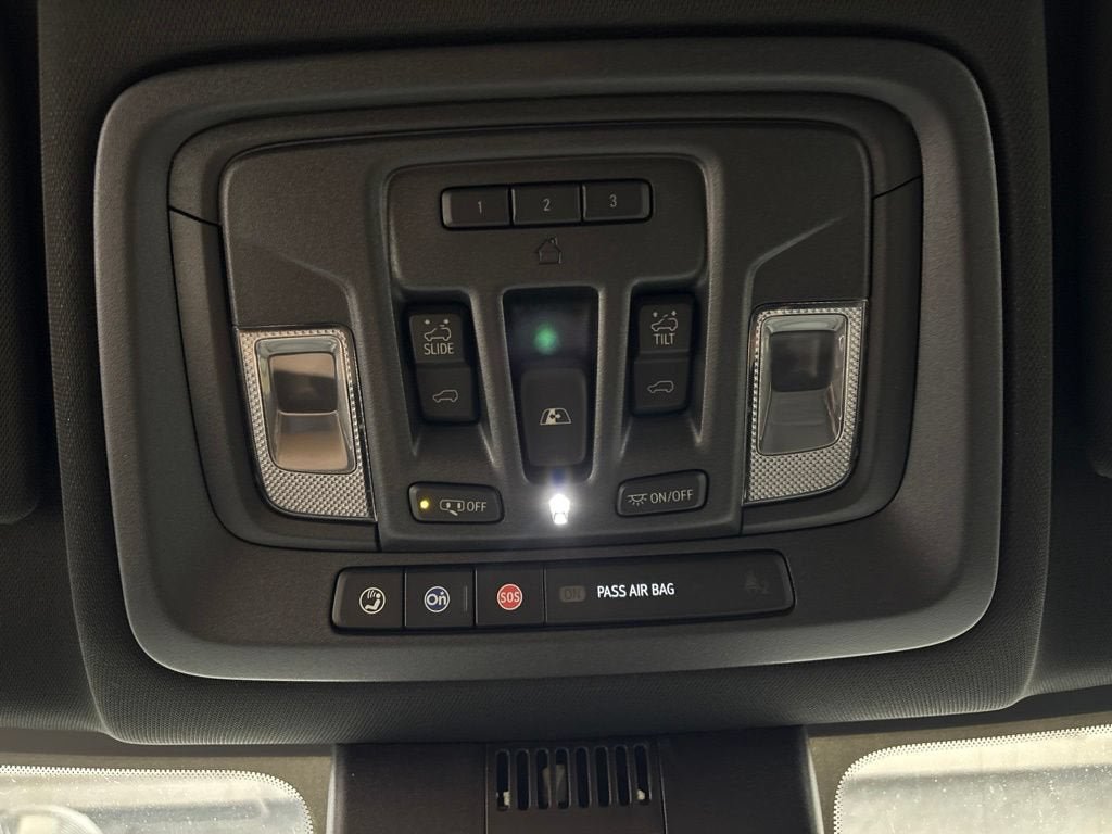 New 2026 Chevrolet Silverado 2500 ZR2 AWD/4WD image 30