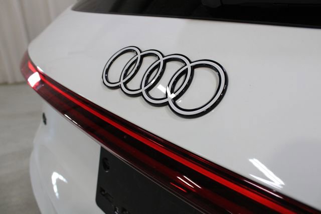 Used 2025 Audi Q5 Premium Plus w/ Premium Plus AWD/4WD image 31