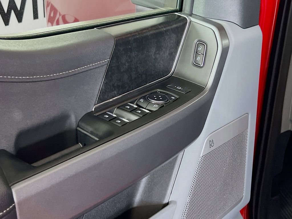 New 2025 Ford F350 XLT w/ Black Appearance Package image 12