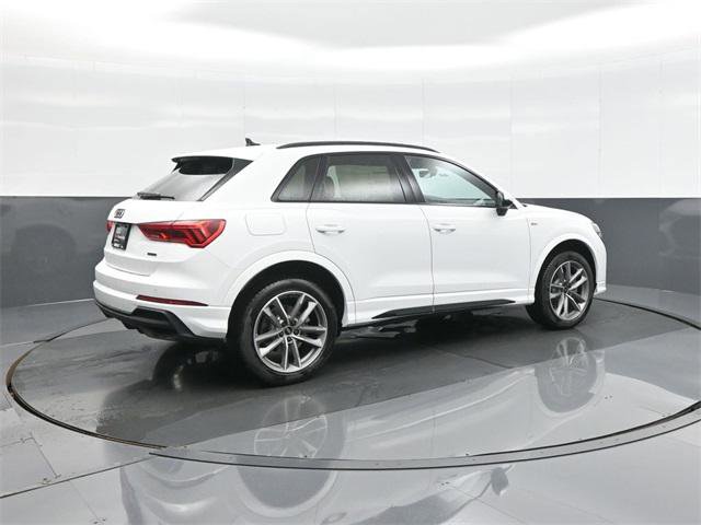 New 2025 Audi Q3 2.0T Premium image 7
