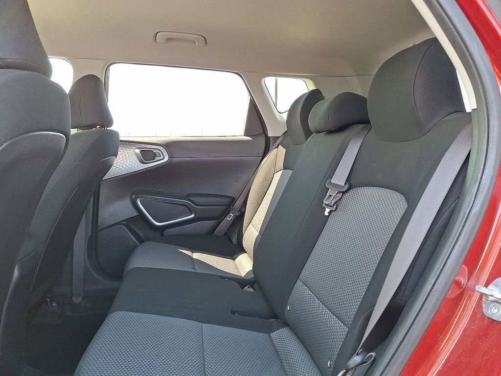 Certified 2023 Kia Soul LX w/ LX Technology Package FWD image 11