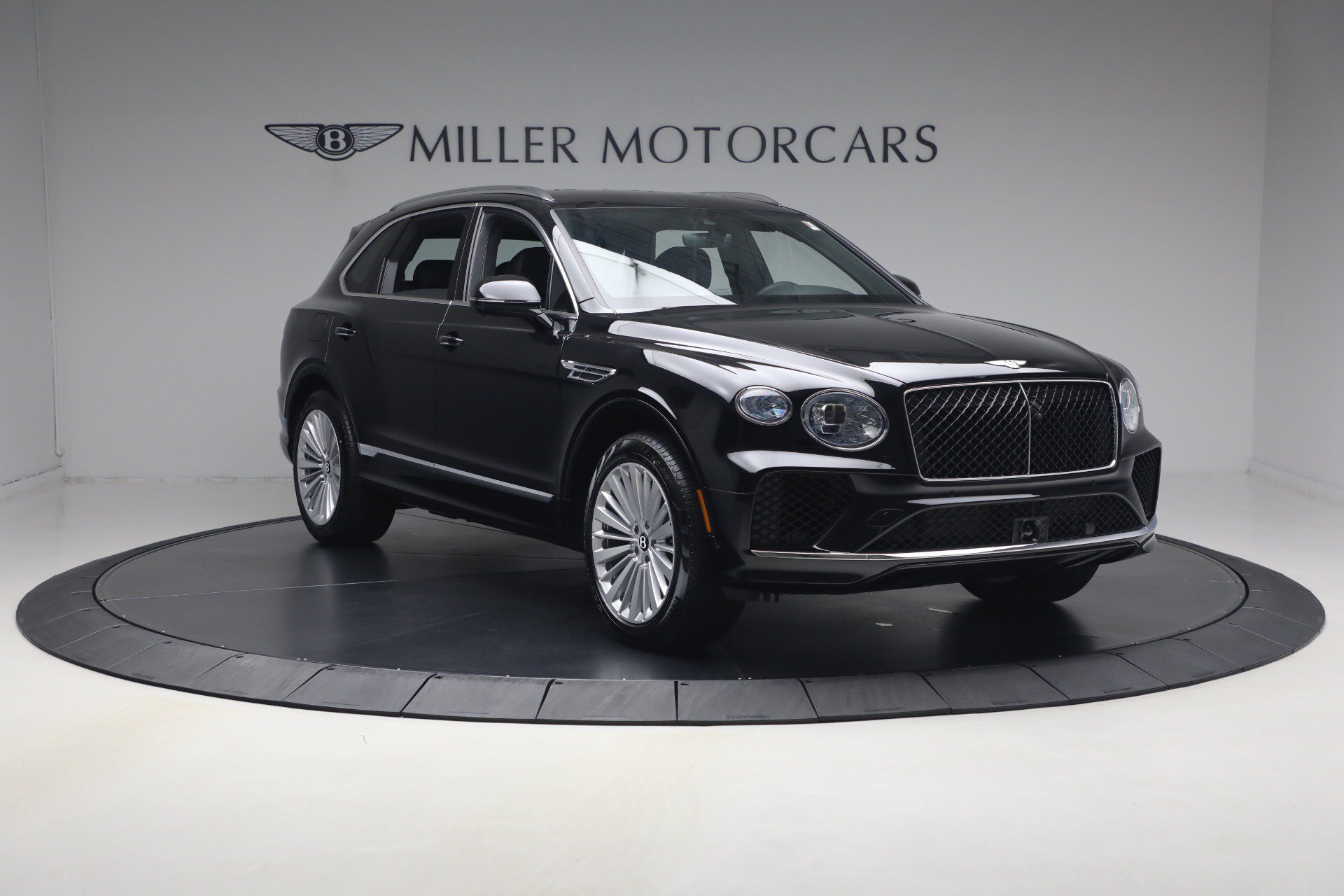 New 2026 Bentley Bentayga AWD/4WD image 11