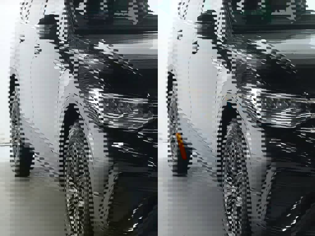 Certified 2023 Volkswagen Tiguan SE image 8