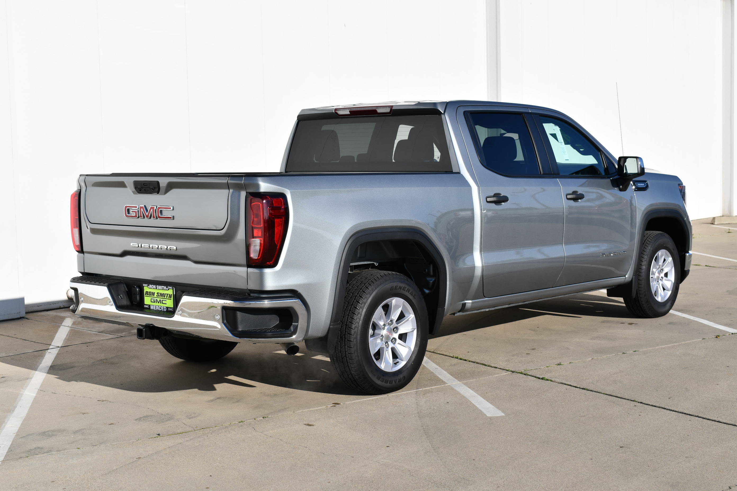 Used 2026 GMC Sierra 1500 Pro w/ Pro Value Package image 6