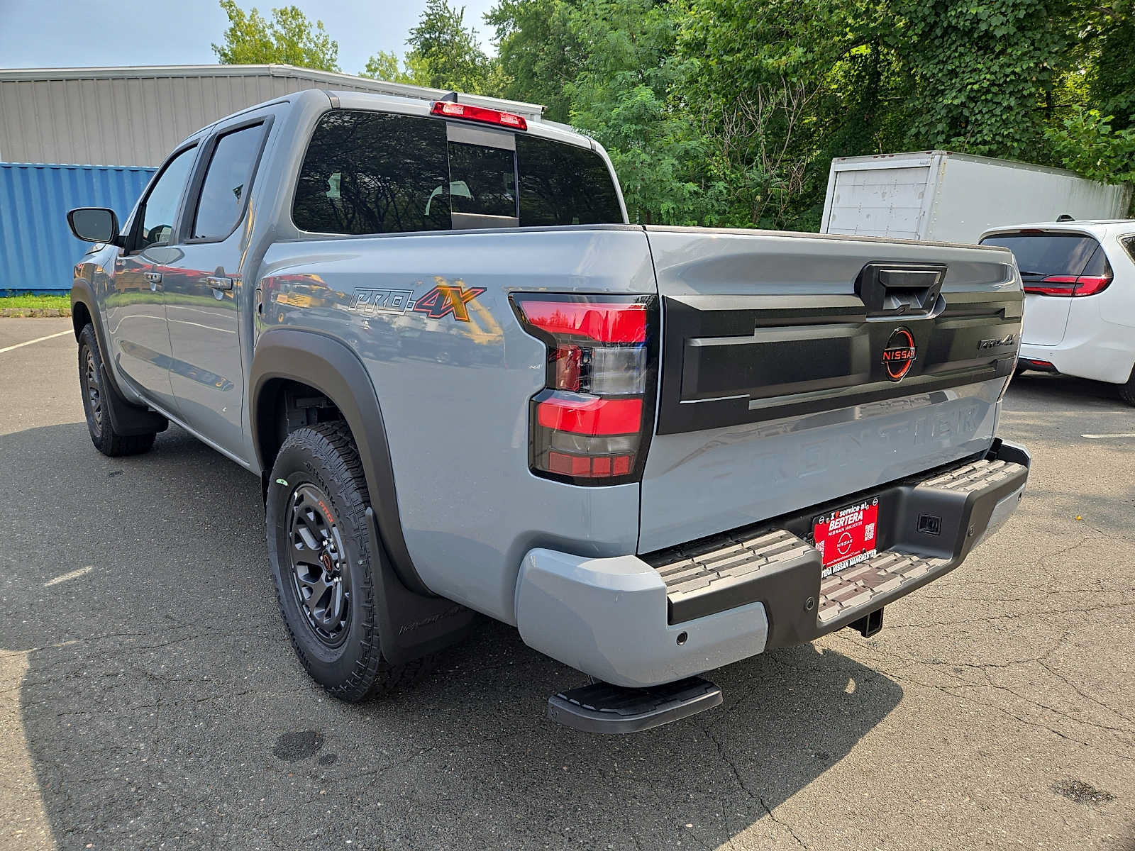 New 2026 Nissan Frontier PRO-4X w/ Tow Package AWD/4WD image 6