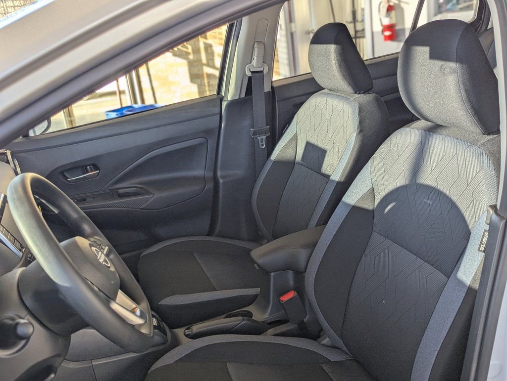 New 2025 Nissan Versa SV w/ Trunk Package image 23