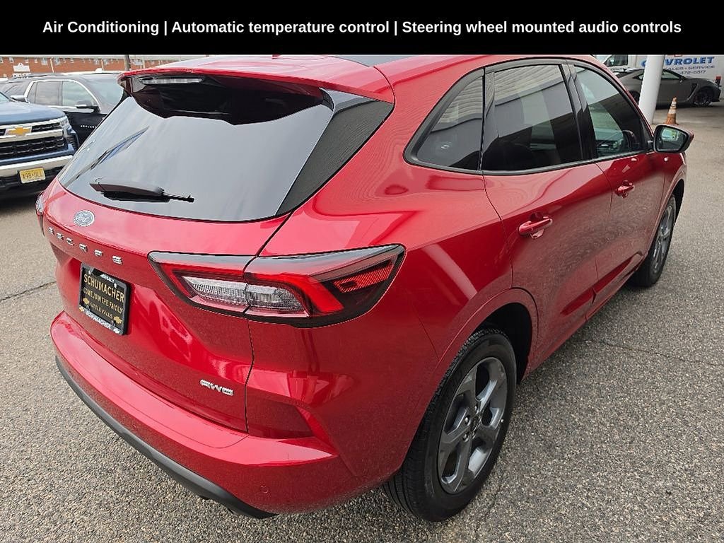 Used 2024 Ford Escape ST-Line Select w/ Tech Pack #1 AWD/4WD image 3
